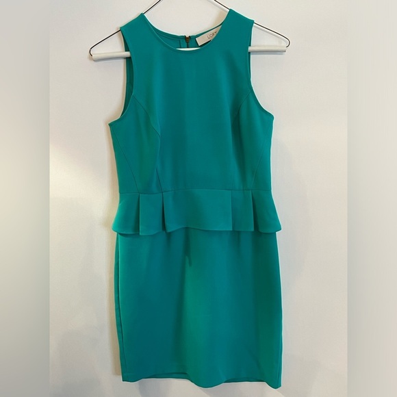 ANN TAYLOR LOFT TURQUOISE SHEATH PEPLUM DRESS. Size 2P - Picture 1 of 3